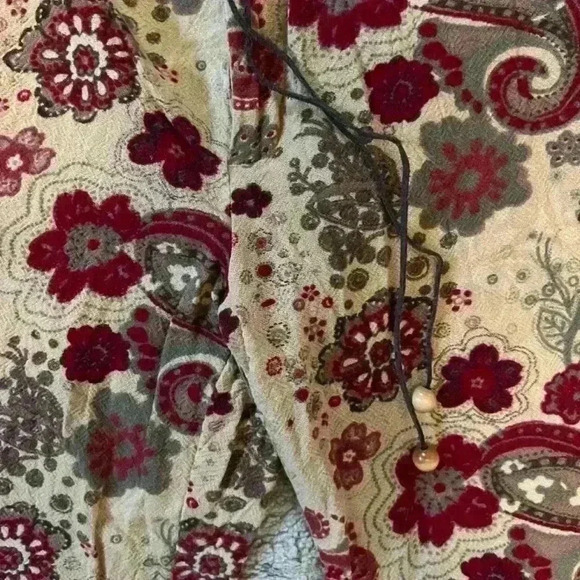 Exhilaration Size 7 Capris - Picture 4 of 4